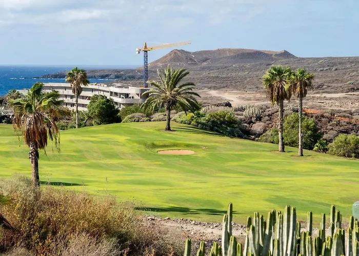 Amarilla Golf Apartment *