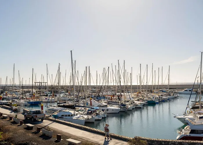 Amarilla Golf Apartment