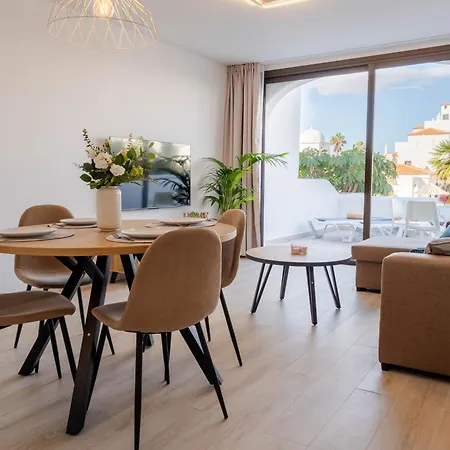 Amarilla Golf * San Miguel de Abona